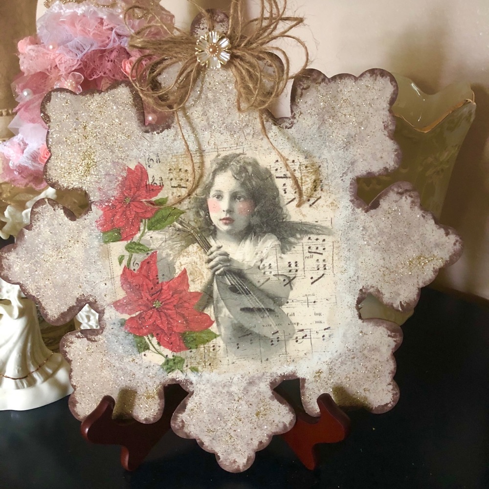 Decoupage Christmas wooden wall decor